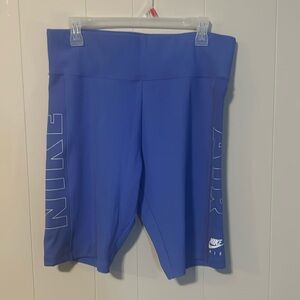 NIKE Air biker shorts